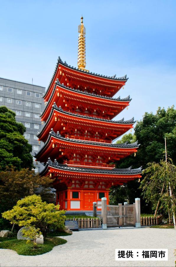 Hakata Sunhills Hotel Fukuoka  Bagian luar foto